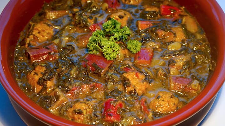 مراحل تهیه خورشت ریواس