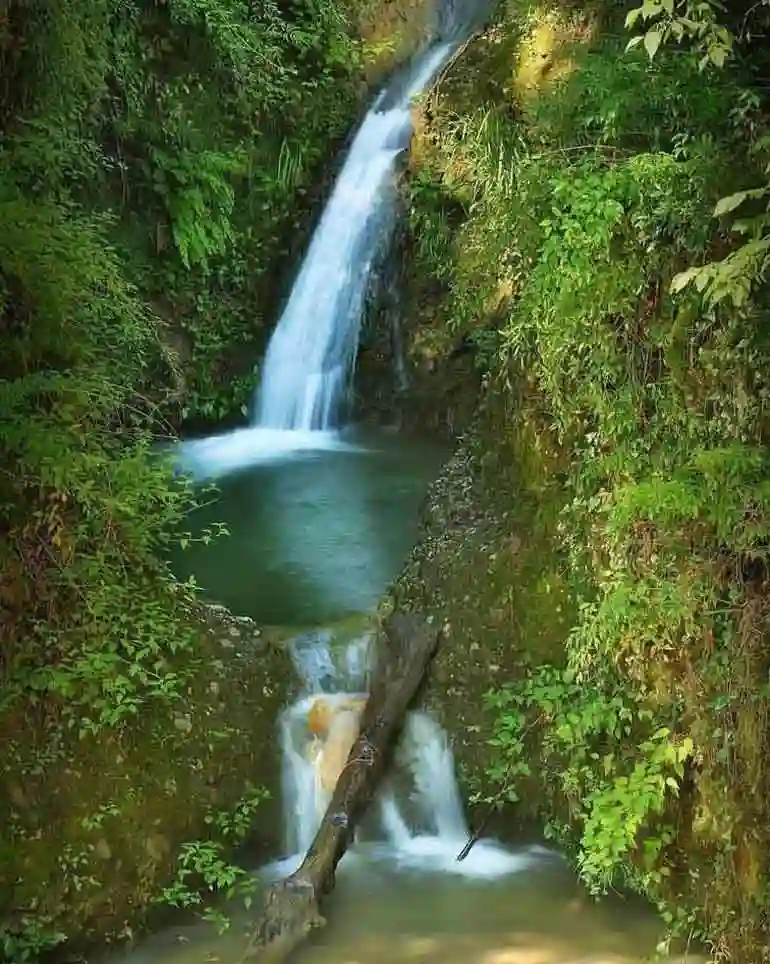 آبشار پلنگ دره