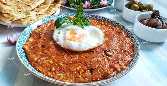 طرز تهیه میرزا قاسمی به روش گیلانی