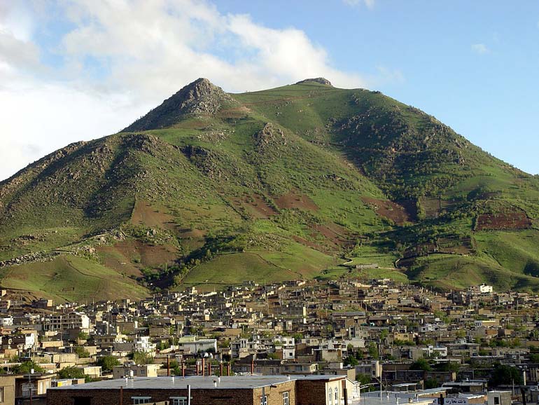 مکان های دیدنی کردستان: کوه آربابا