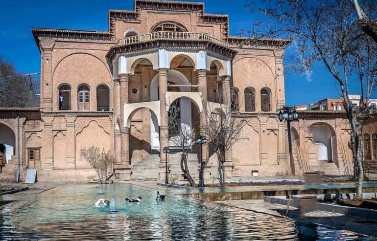 جاهای دیدنی تاریخی کردستان: عمارت خسروآباد