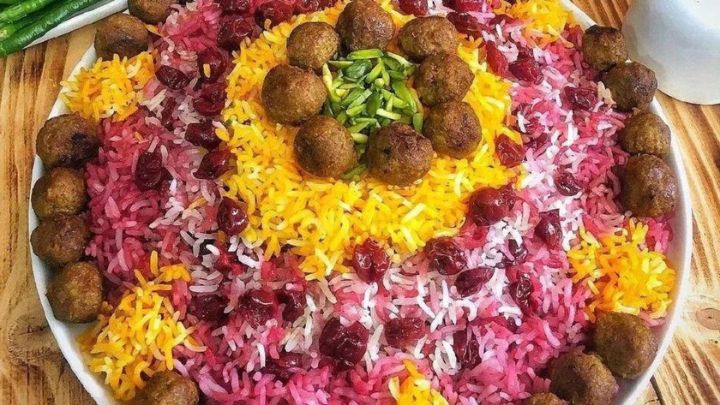 نکات طلایی برای خوشمزه تر کردن آلبالو پلو