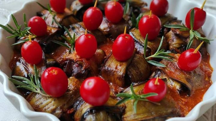 طرز تهیه یک پیش غذای خوشمزه با بادمجان