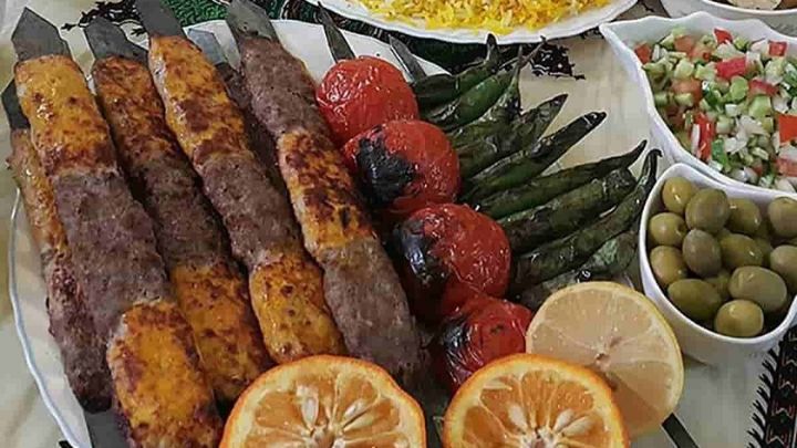 طرز تهیه کباب تابه ای دو رنگ یک شام رنگارنگ