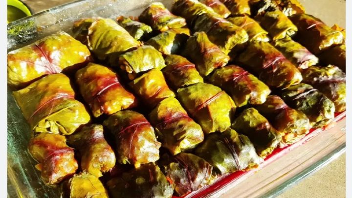 طرز تهیه برگ چغندر