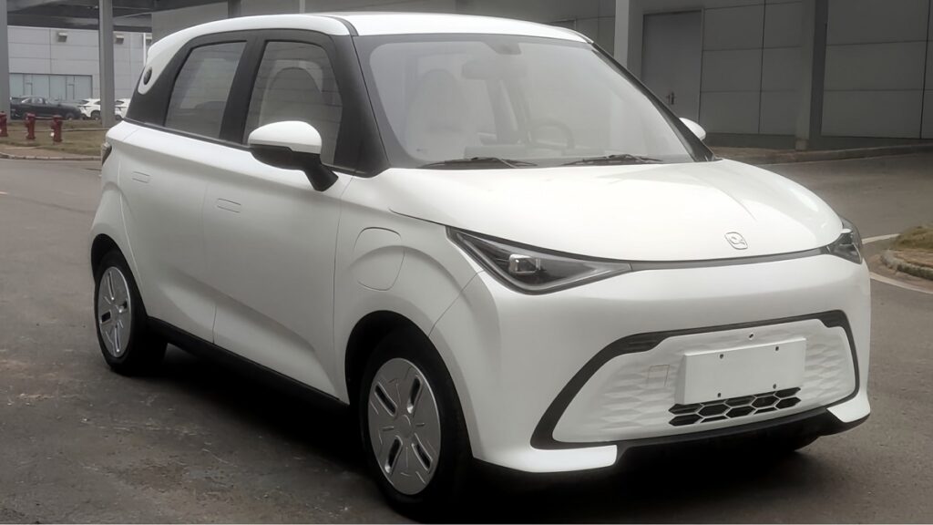 نمایش نسل جدید MVM 110 در نمایشگاه موتور شانگهای 2025 3 کای