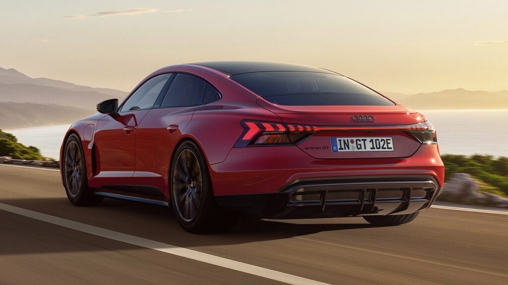 نسخه پایین سدان Audi E-Tron GT Sport منتشر شد 2 آئودی