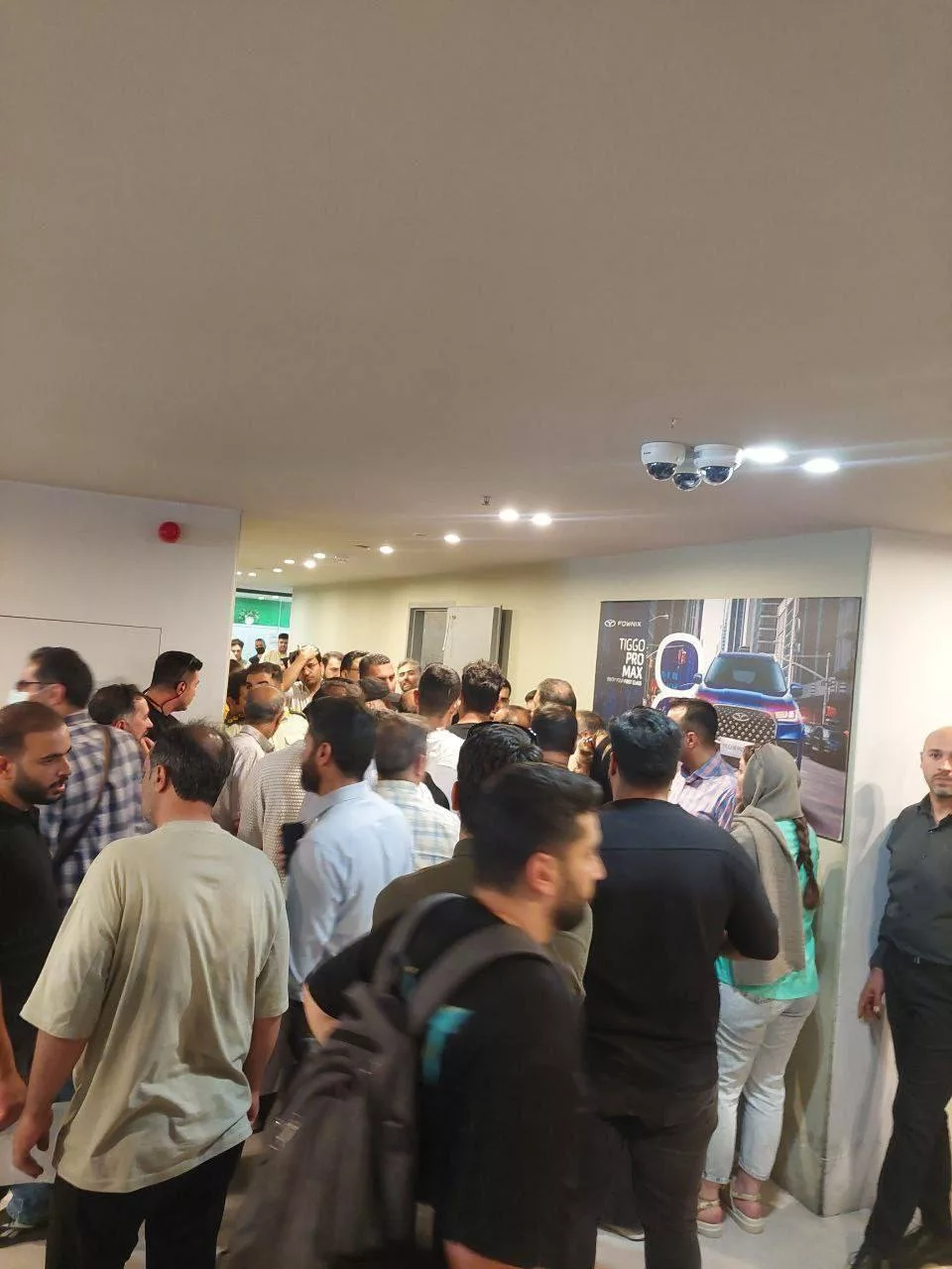 بدهی دولت ، با تحریک افزایش قیمت خودروهای مونتاژ در سال جدید 3 اعتراض مشتری