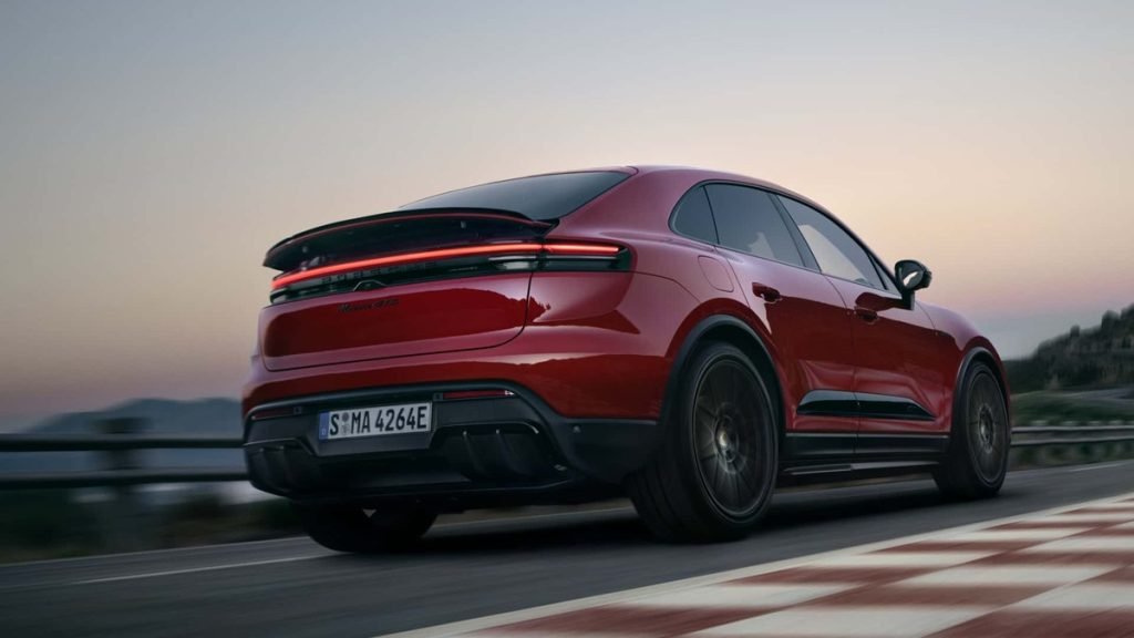 پورشه ماکان GTS جدید برقی است 8 پورشه ماکان GTS