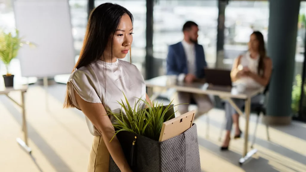 هوش مصنوعی در یک سال گذشته ۵۰ هزار شغل را در آمریکا از بین برده است