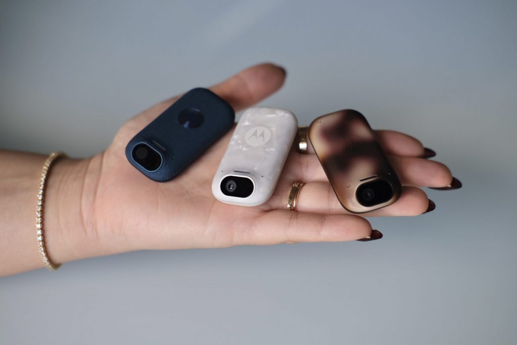 لنوو از هوش مصنوعی Qira رونمایی کرد؛ معرفی گجت Project Maxwell 5 گجت پوشیدنی Project Maxwell لنوو