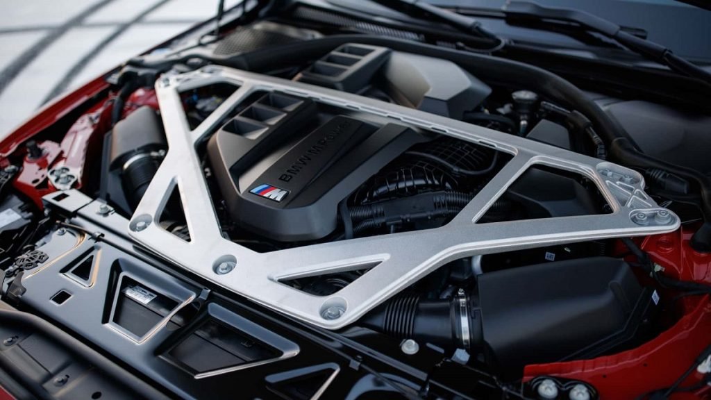 بازگشت باشکوه BMW M3 CS; گیربکس دستی شگفت انگیز برای پایان یک دوره 3 موتور سه لیتری