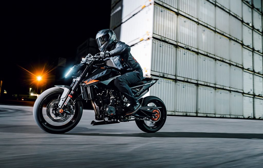 موتورسیکلت KTM 790 Duke مدل 2027 معرفی شد; خیابان های تیغ تیز